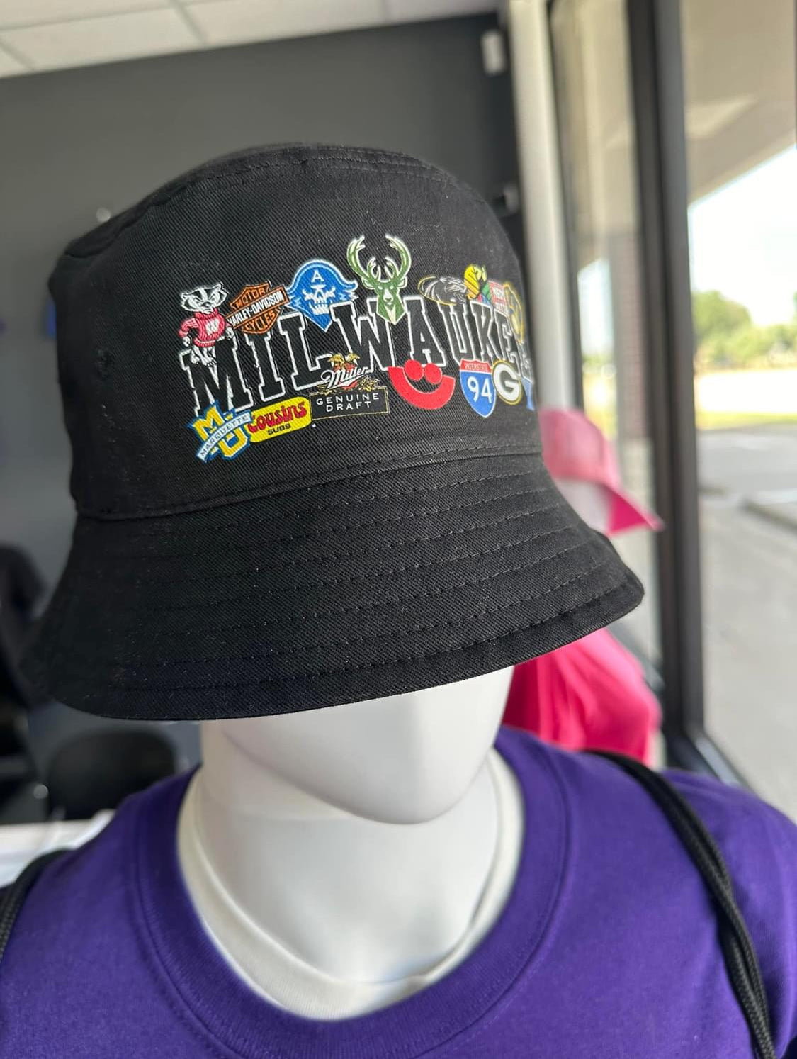 MILWAUKEE BUCKET